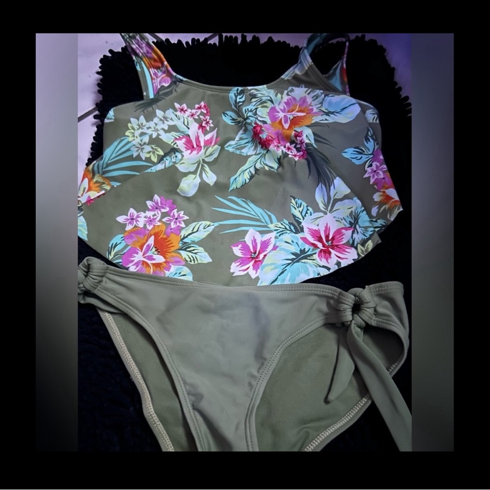 NO BOUNDARIES SWIMSUIT